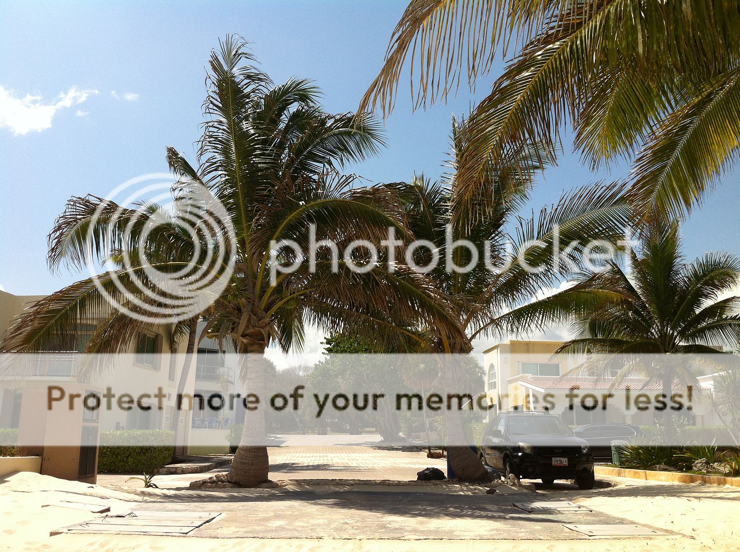 Playacar Phase I is Pure Beachfront Relaxation and Comfort!El mayor